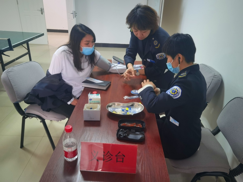 中心舉辦“情暖三八節·巾幗綻芳華”迎“三·八”送祝愿主題活動
