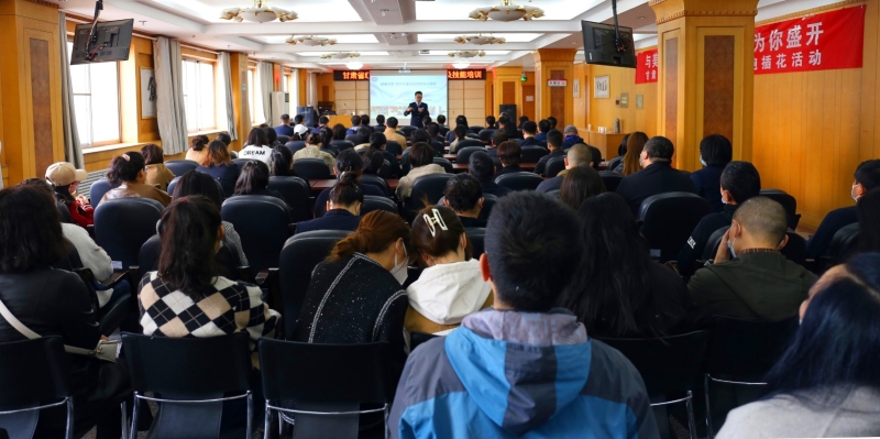 【“三抓三促”行動(dòng)進(jìn)行時(shí)】之十三中心赴省紅十字血液中心急救科普知識(shí)培訓(xùn)
