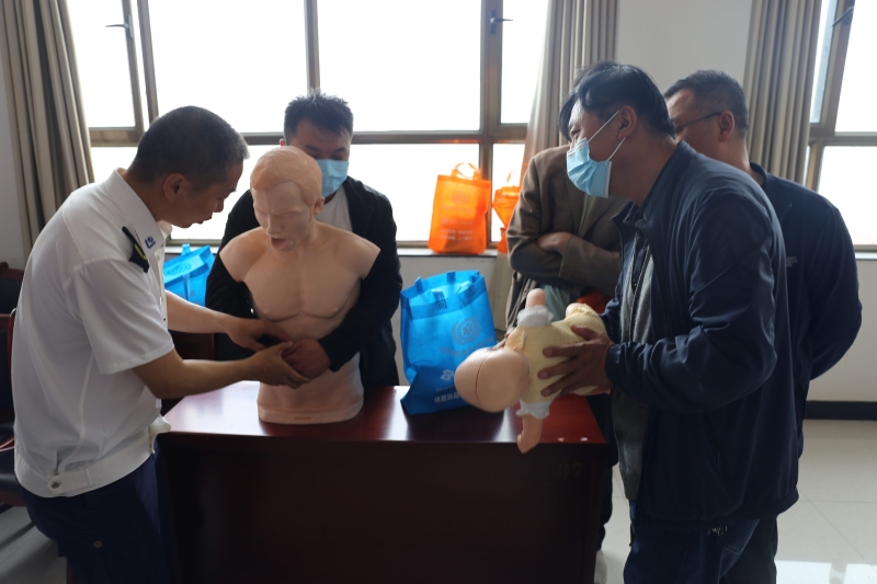 【“三抓三促”行動進行時】之二十二中心赴靖遠縣三灘鎮和石門鄉開展常見急癥和自然災害自救互救能力提升培訓