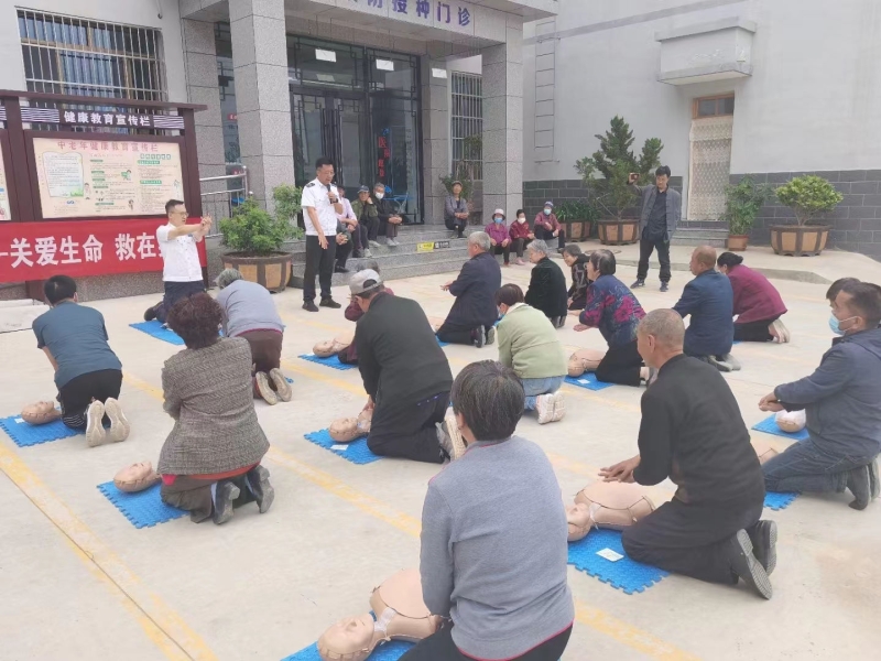 【“三抓三促”行動進行時】之二十四甘肅省緊急醫療救援中心赴甘谷縣新興鎮開展意外傷害、常見急癥、自然災害急救知識與技能培訓