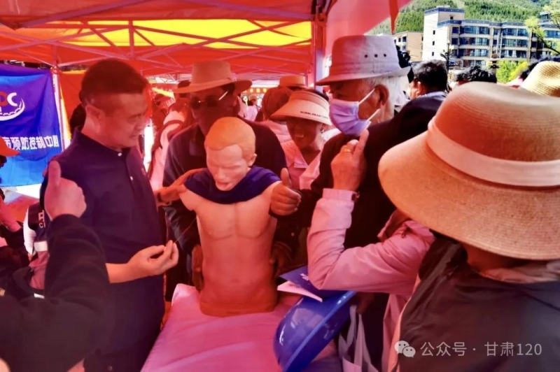 省緊急醫療救援中心積極參加2025年全省文化科技衛生“三下鄉”集中示范活動 省緊急醫療救援中心積極參加2025年全省文化科技衛生“三下鄉”集中示范活動