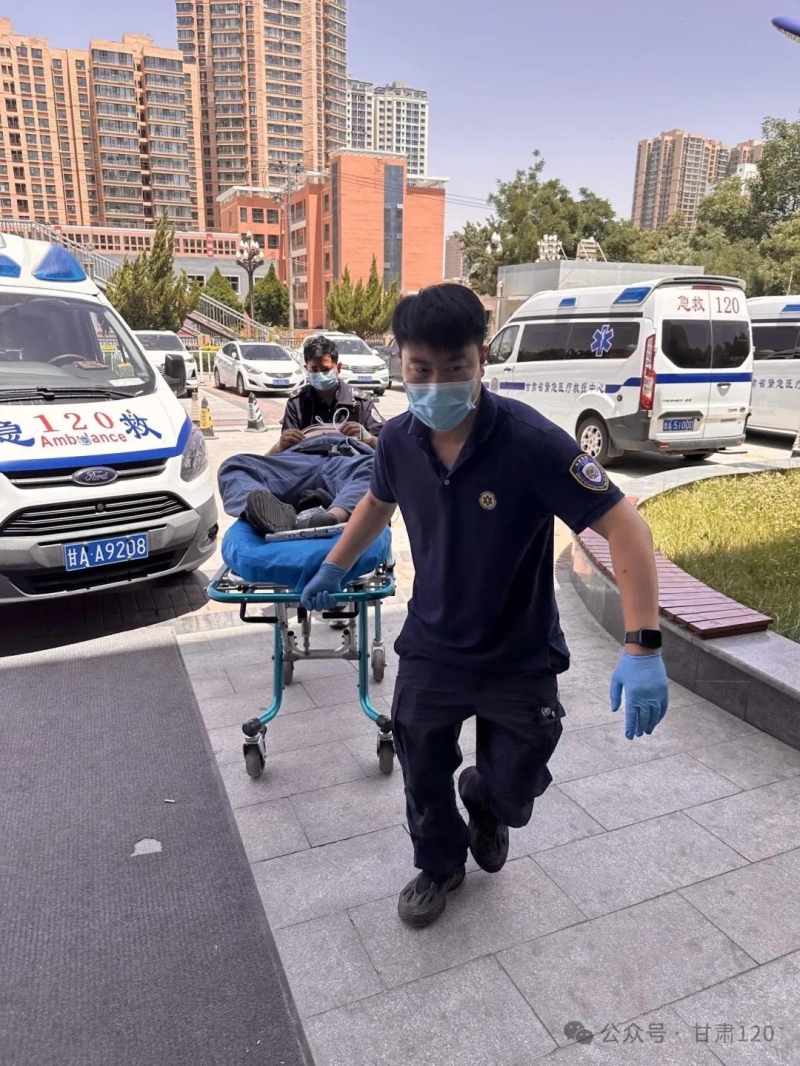 時間就是大腦!省120高效處置卒中患者 為后續治療贏得時間 時間就是大腦!省120高效處置卒中患者 為后續治療贏得時間