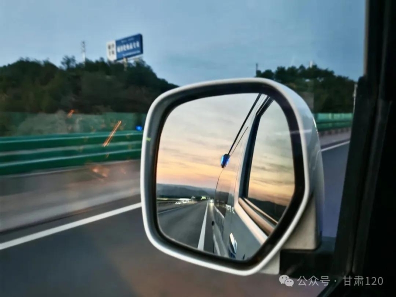 生死時(shí)速千公里——省緊急醫(yī)療救援中心成功轉(zhuǎn)運(yùn)心肺復(fù)蘇術(shù)后5月齡嬰兒 生死時(shí)速千公里——省緊急醫(yī)療救援中心成功轉(zhuǎn)運(yùn)心肺復(fù)蘇術(shù)后5月齡嬰兒